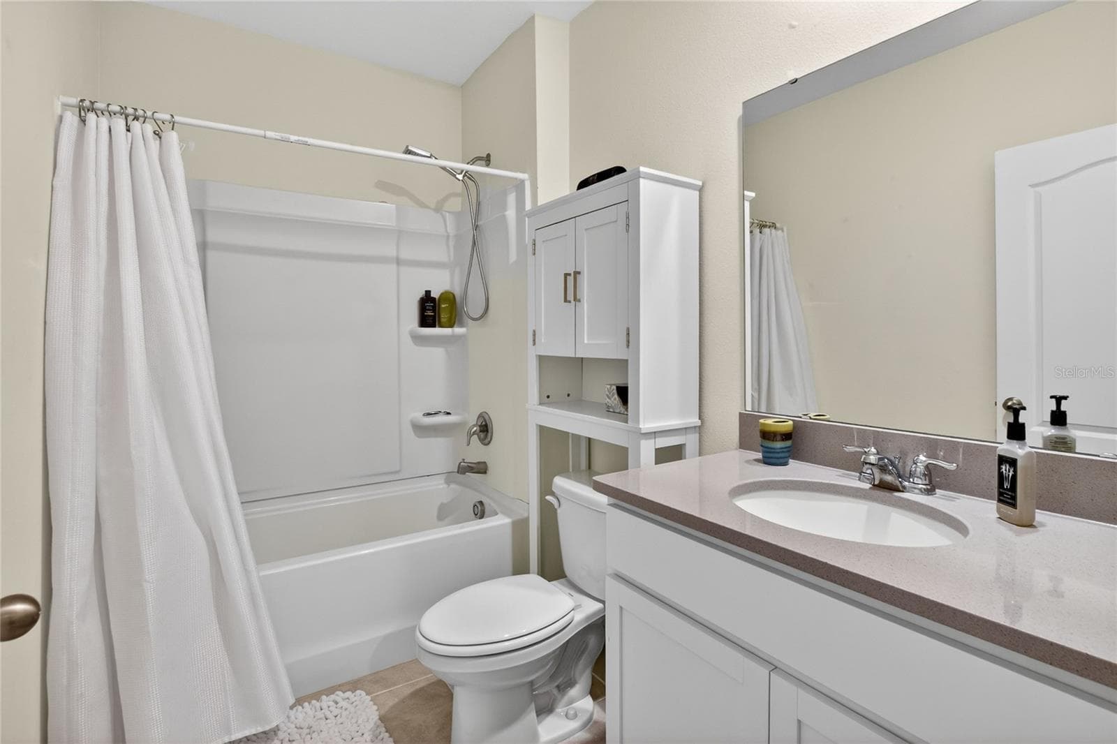 Single Family Residence at 4981 FOXGLOVE CIR, LAKELAND, photo 27 of 58