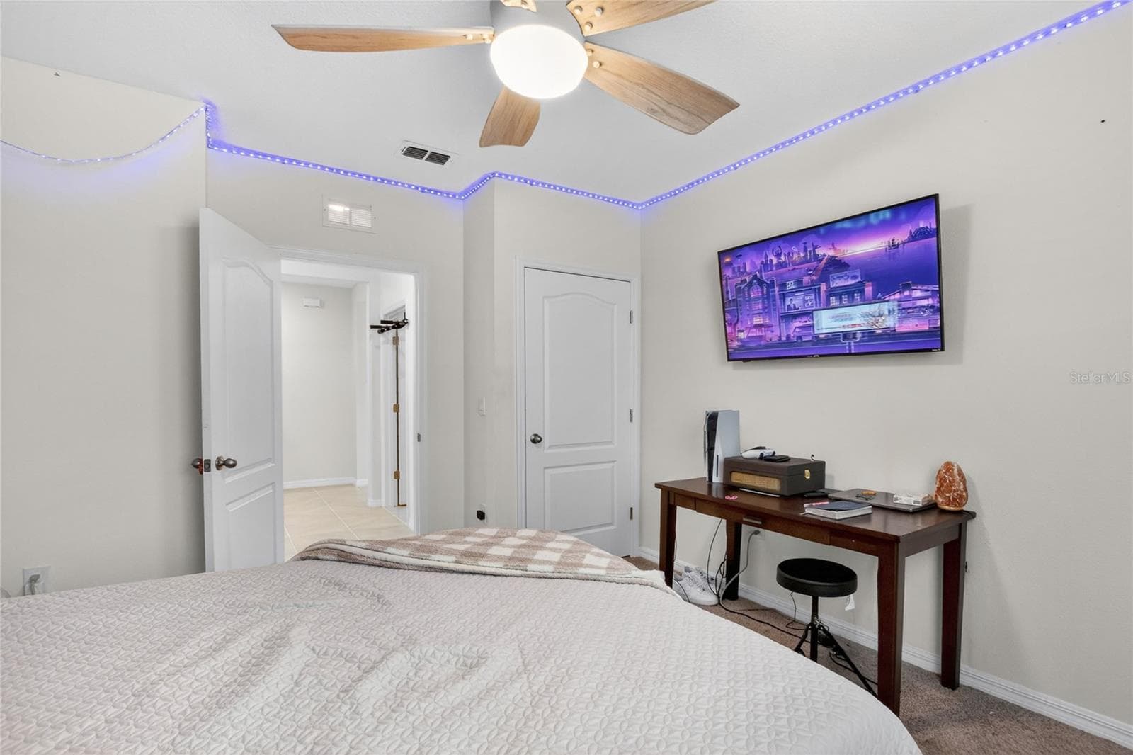 Single Family Residence at 4981 FOXGLOVE CIR, LAKELAND, photo 31 of 58