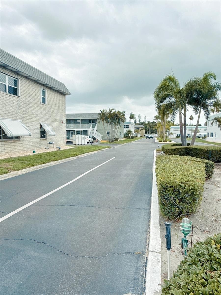 Community road - 5357 81ST ST N #15, ST PETERSBURG