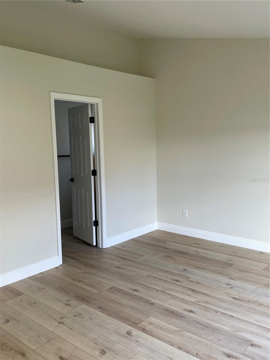 Single Family Residence at SOUTH POINTE PH 2A 2B, RIVERVIEW, photo 6 of 9