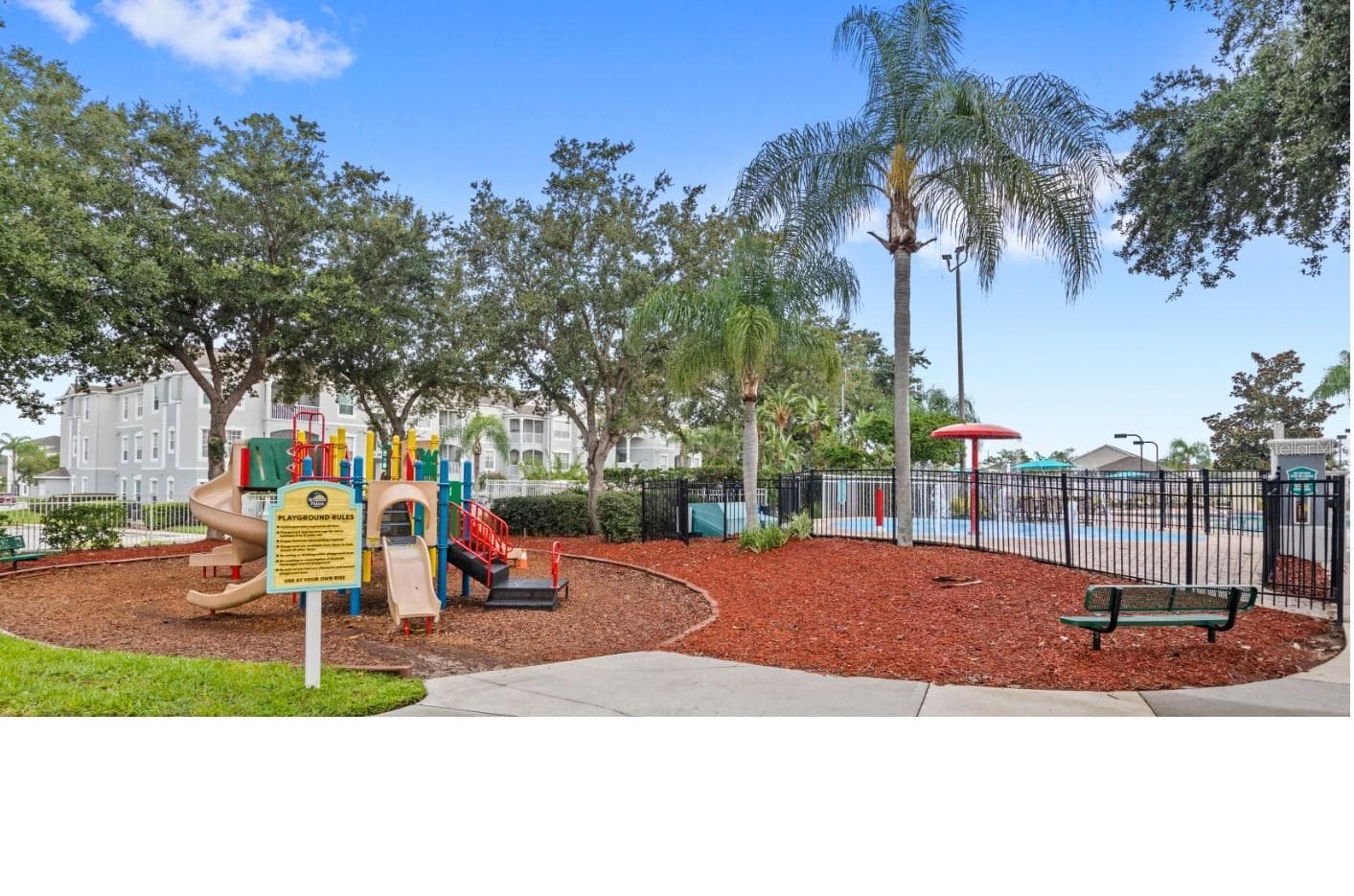 Kids Splash Pad and playground - 8055 KING PALM CIR, KISSIMMEE