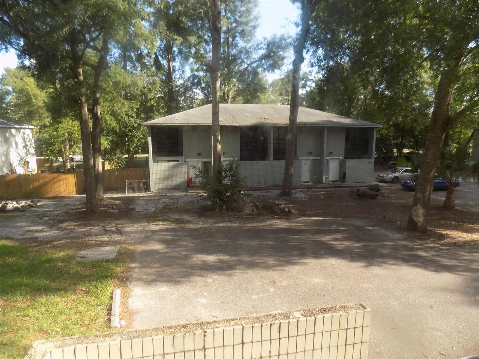 Neighboring building - 713 SW 69 ST, GAINESVILLE