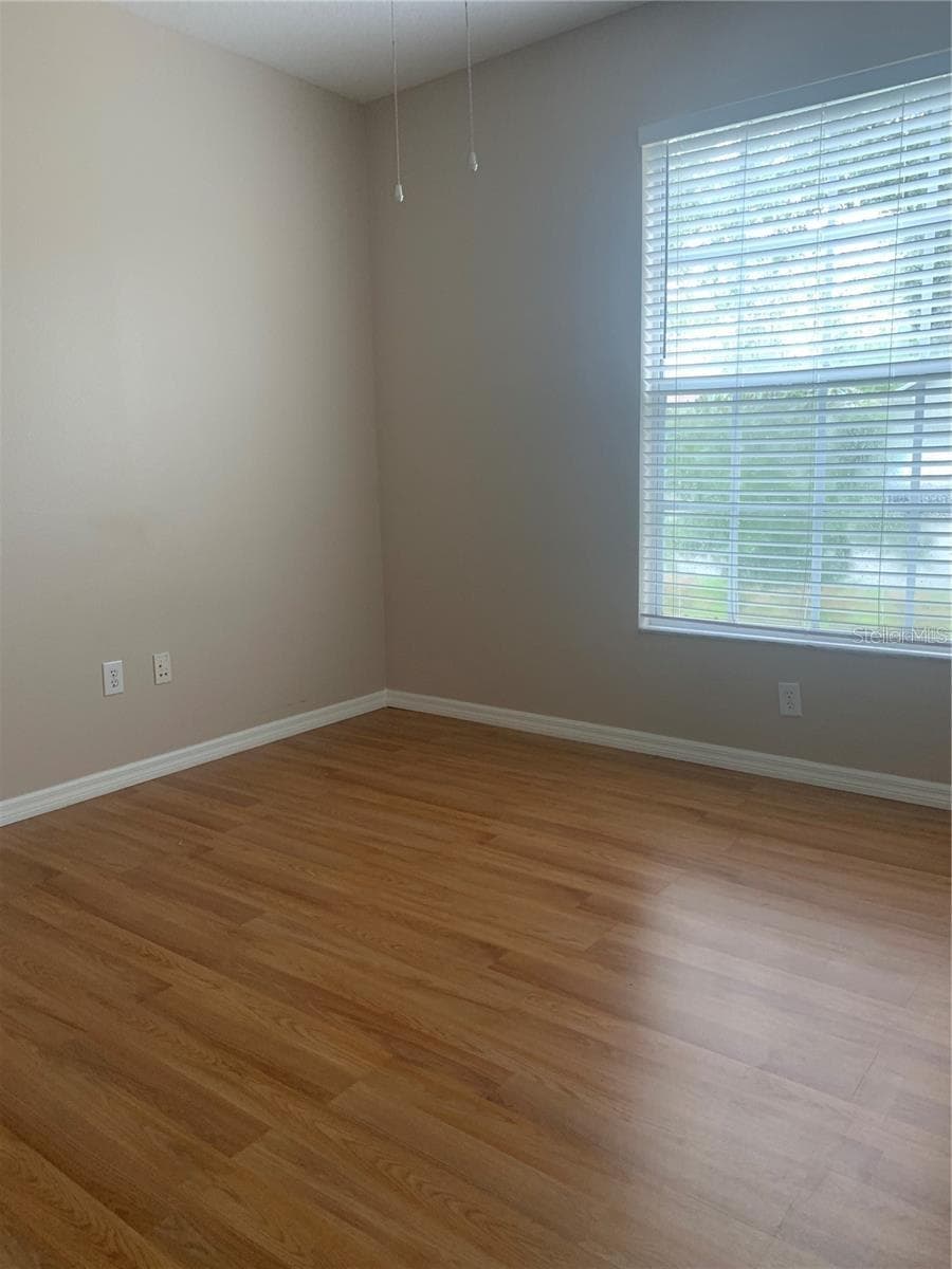 Single Family Residence at 19132 WOOD SAGE DR, TAMPA, photo 8 of 10