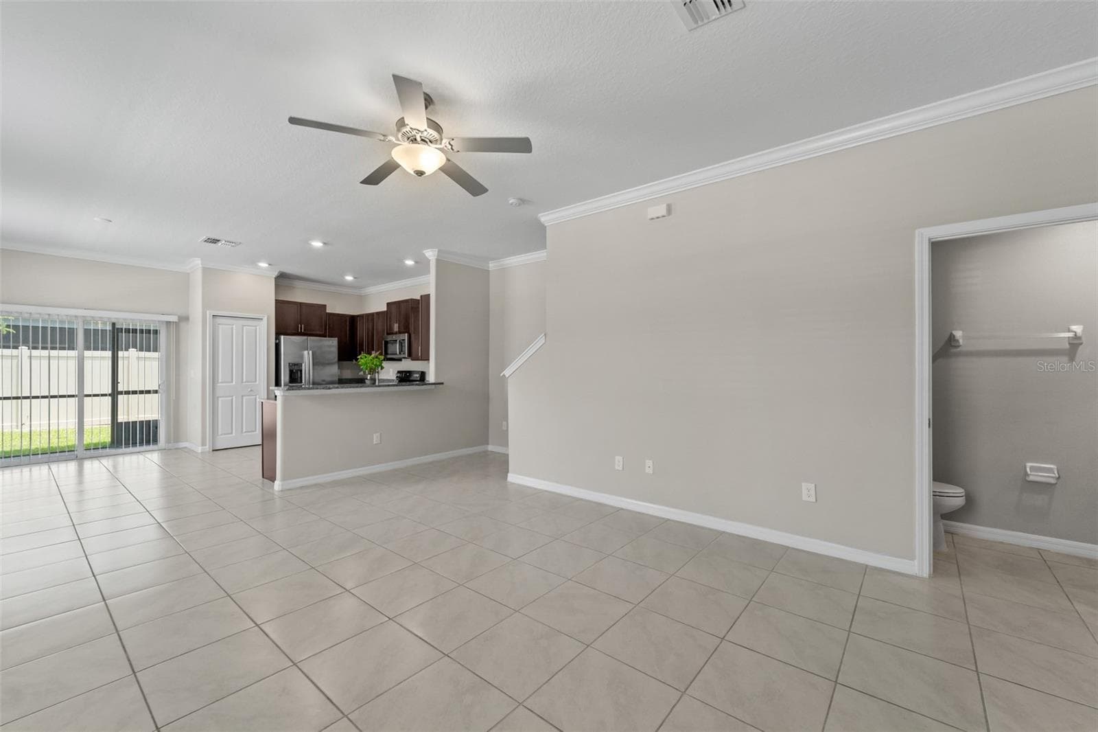 Townhouse at 2188 CERULEAN SKY DR, LUTZ, photo 2 of 35