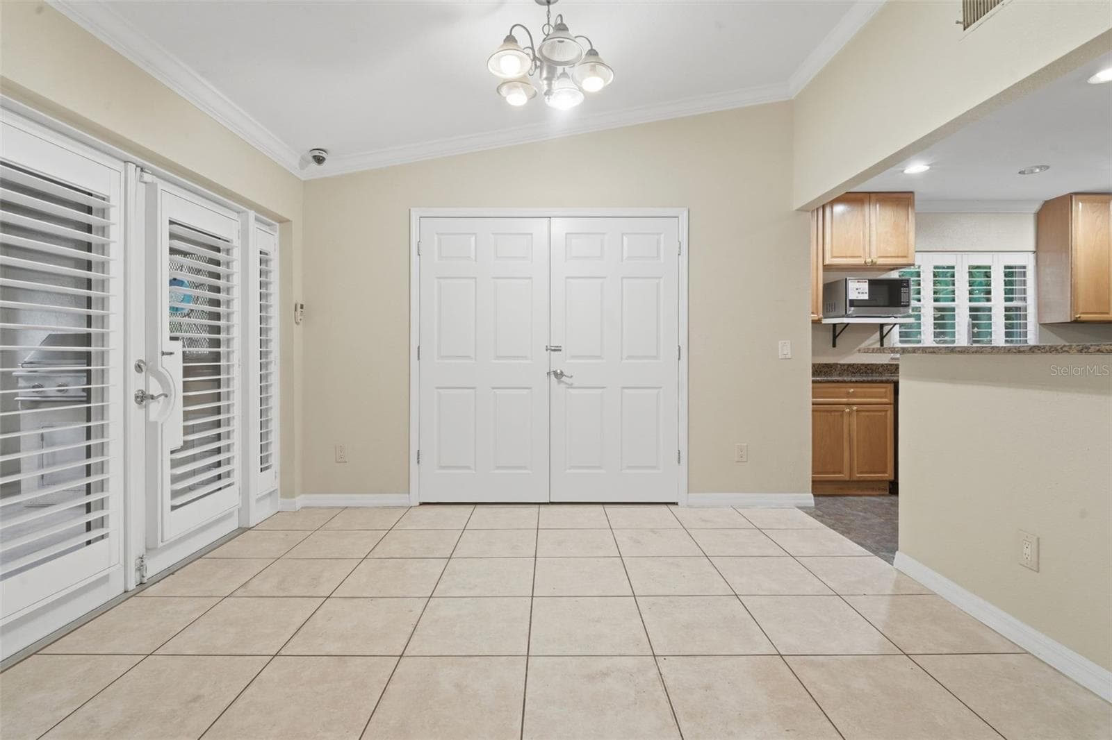 Single Family Residence at 8423 BERMUDA DUNES DR, ORLANDO, photo 12 of 53