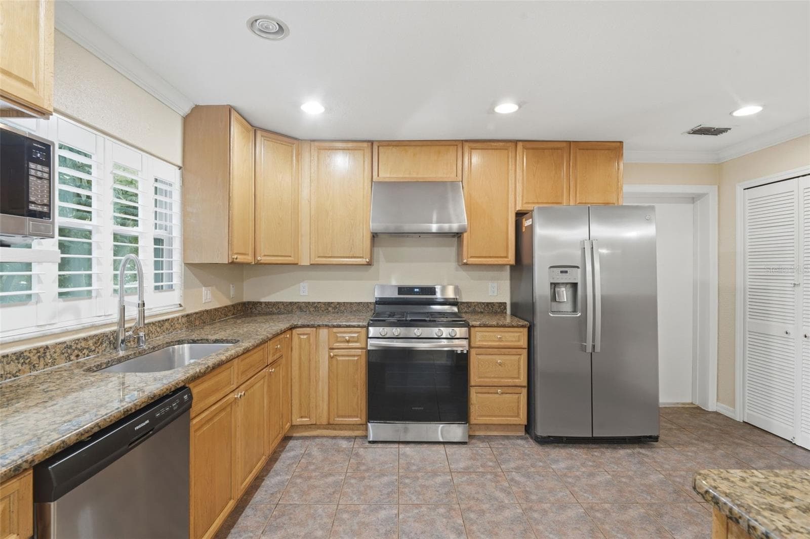 Single Family Residence at 8423 BERMUDA DUNES DR, ORLANDO, photo 16 of 53
