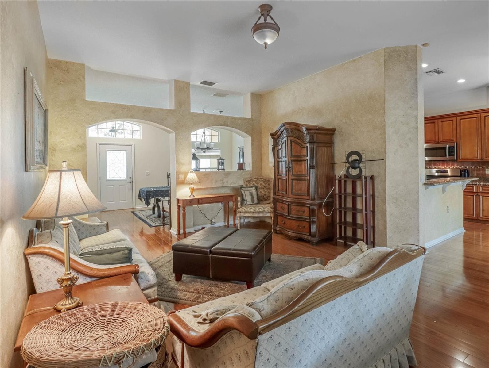 Single Family Residence at 10110 WHISPER POINTE DR, TAMPA, photo 13 of 53