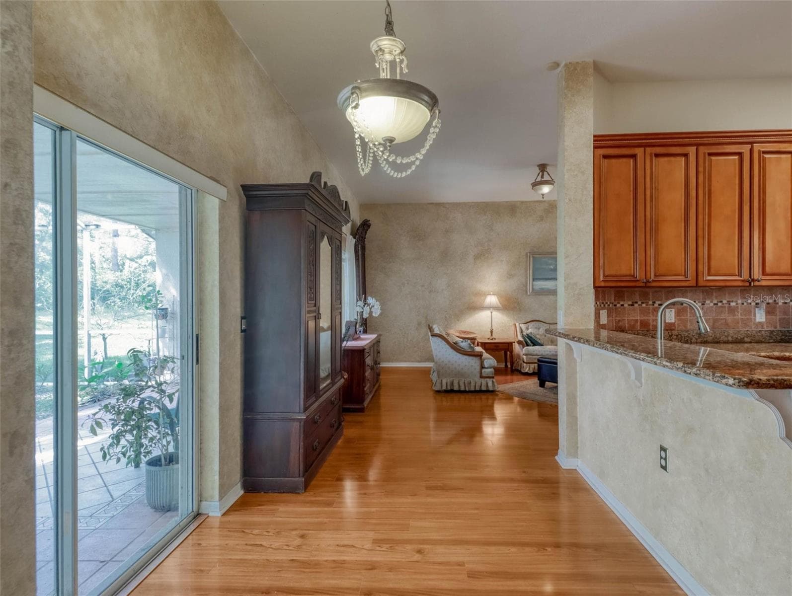 Single Family Residence at 10110 WHISPER POINTE DR, TAMPA, photo 17 of 53