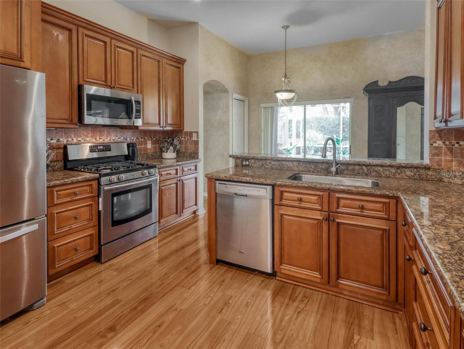 Single Family Residence at 10110 WHISPER POINTE DR, TAMPA, photo 20 of 53