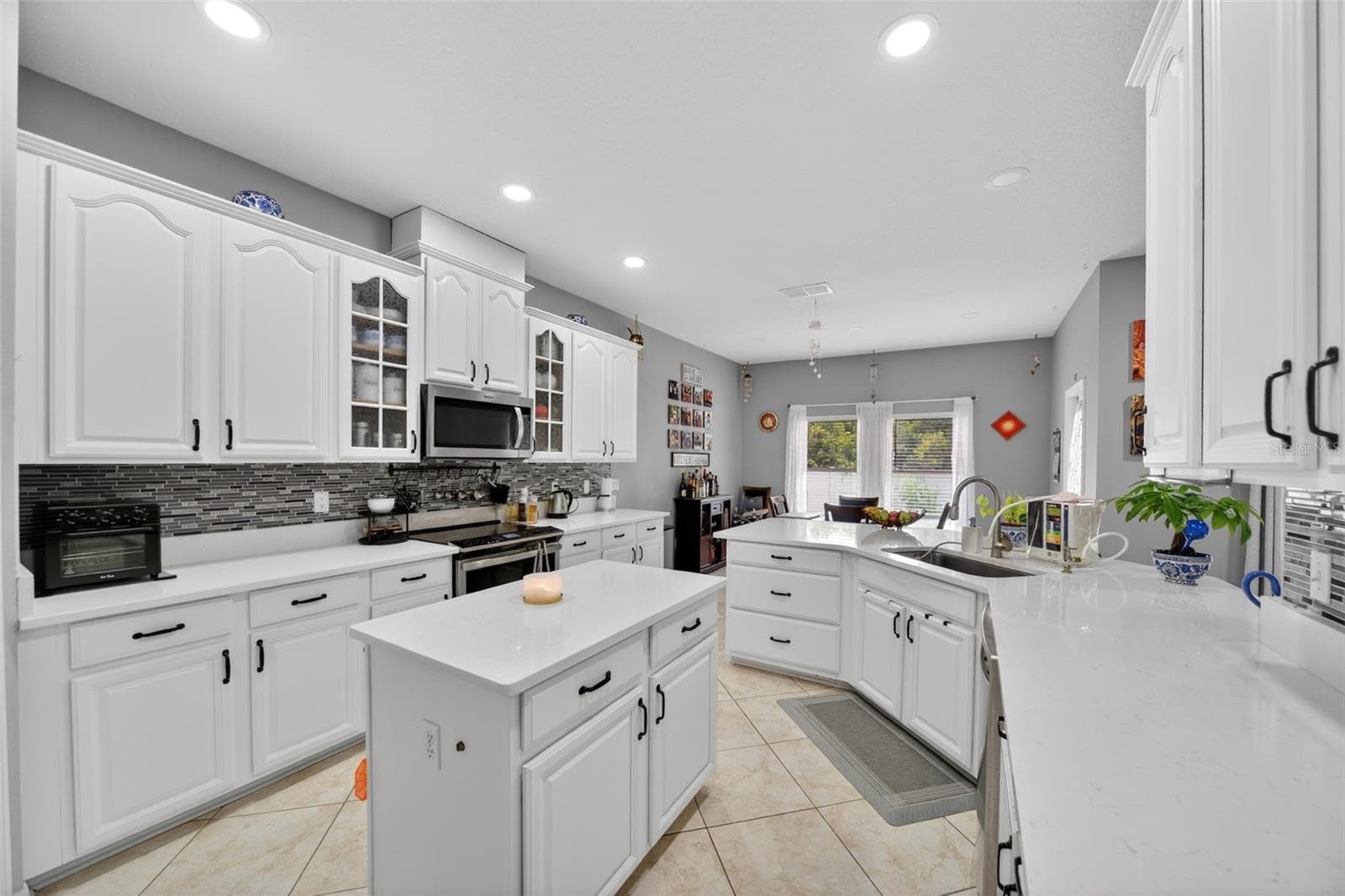 Kitchen - 3651 DAYDREAM PL, ST CLOUD