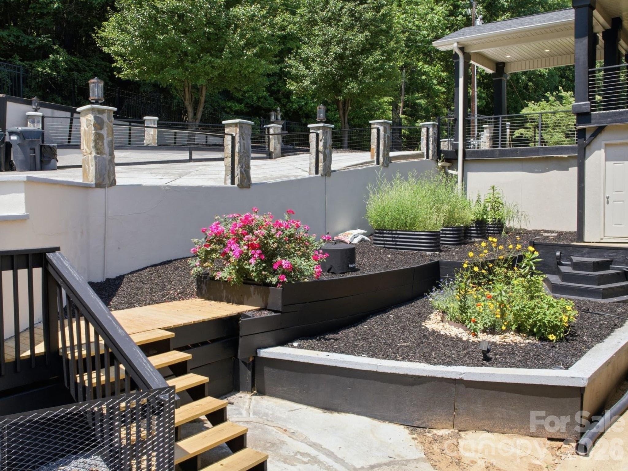 Front Landscaping - Charlotte