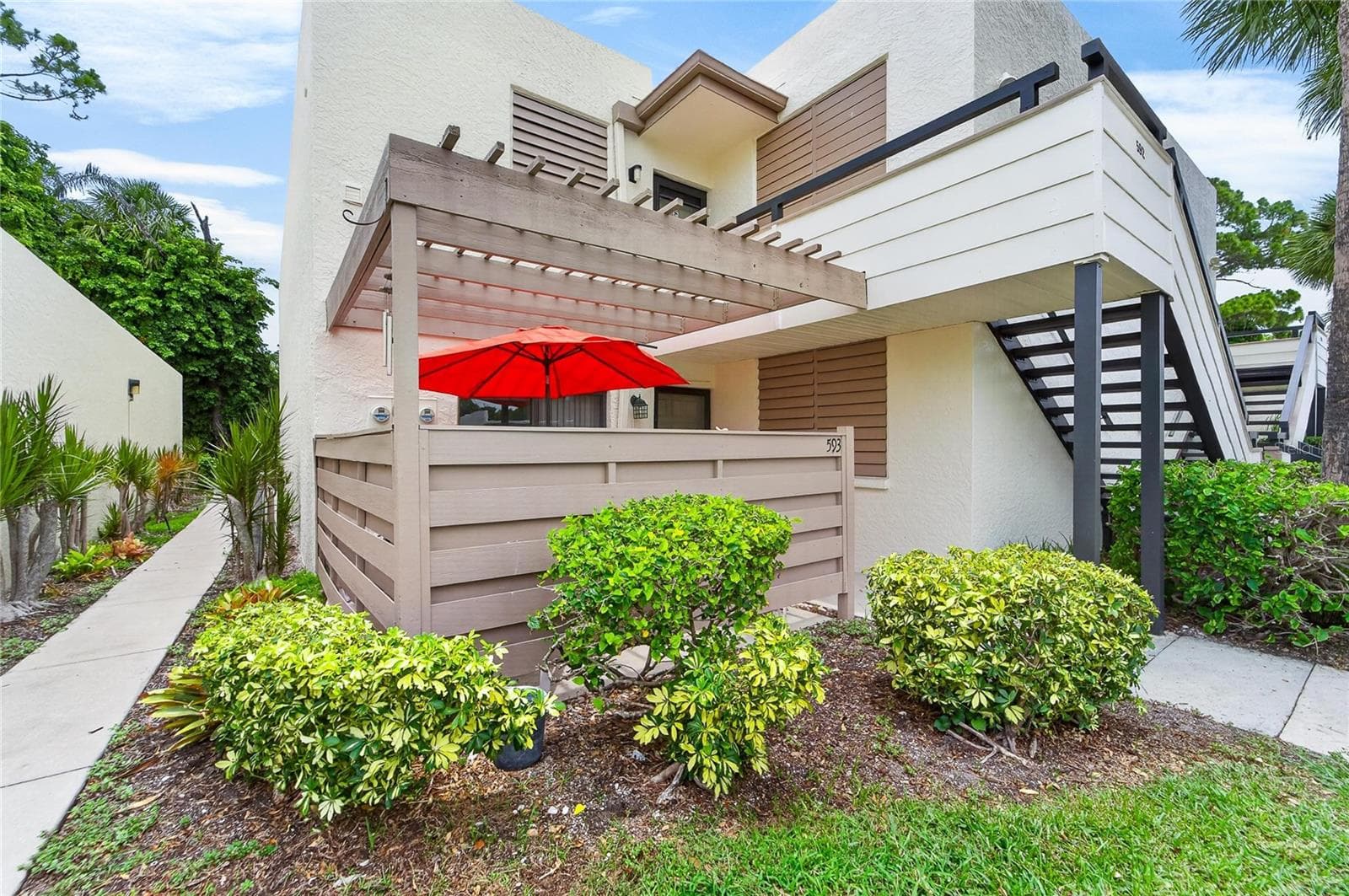 Condominium at 593 LAKESIDE DR #593, BRADENTON, photo 6 of 72