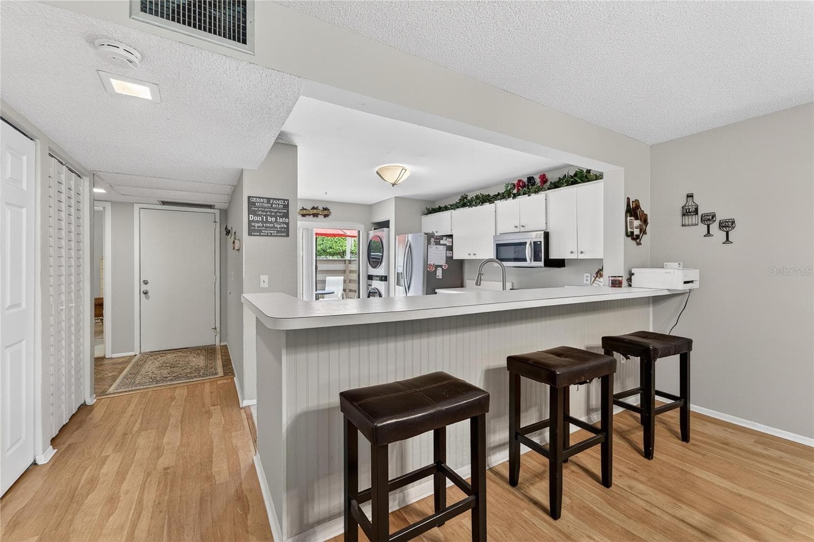 Condominium at 593 LAKESIDE DR #593, BRADENTON, photo 27 of 72
