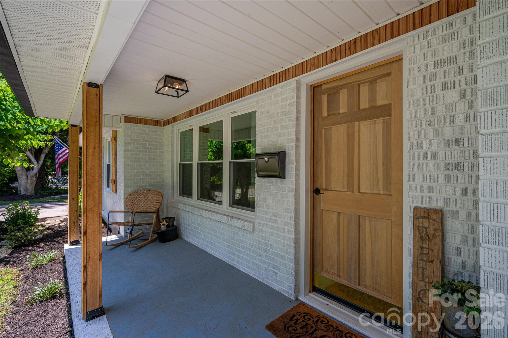 Single Family Residence at 220 Lackey Street, Kings Mountain, photo 5 of 47