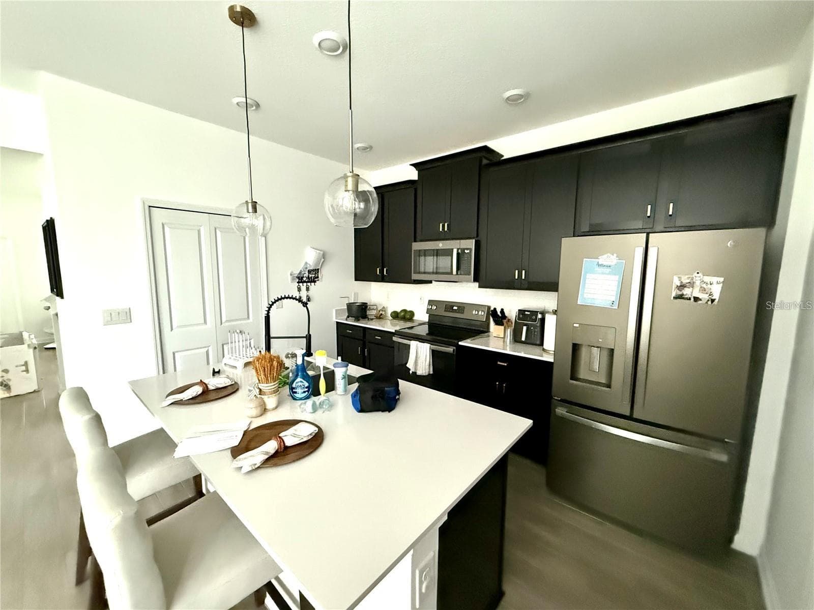 Townhouse at 1796 TOHOQUA BLVD, KISSIMMEE, photo 3 of 17