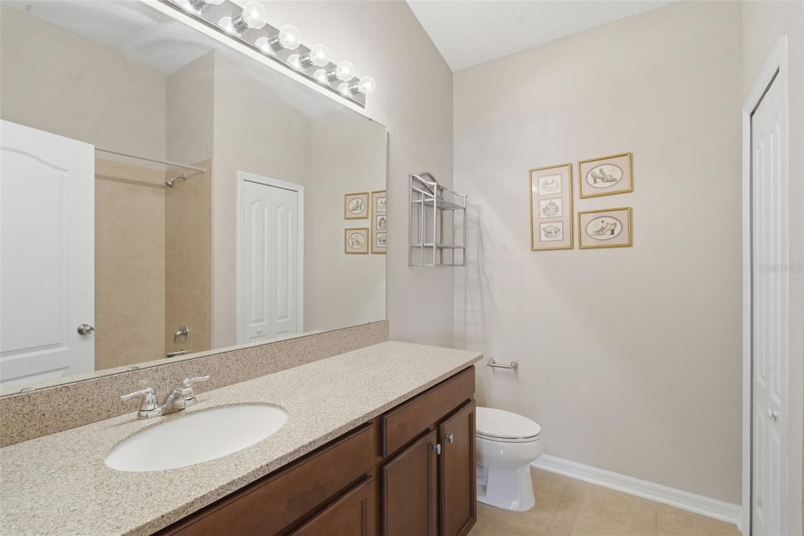 Townhouse at 556 JUNIPER SPRINGS DR, GROVELAND, photo 24 of 40