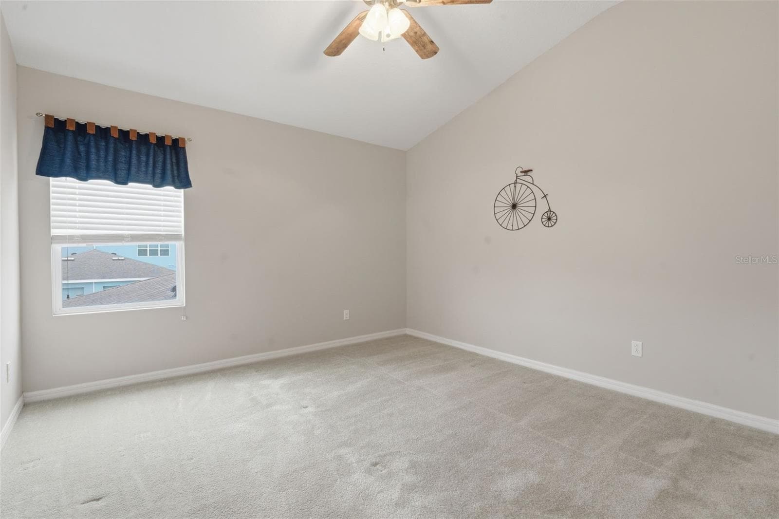 Townhouse at 556 JUNIPER SPRINGS DR, GROVELAND, photo 25 of 40