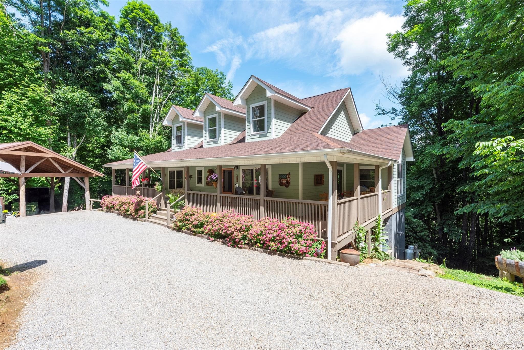 Single Family Residence at Waynesville, photo 3 of 45