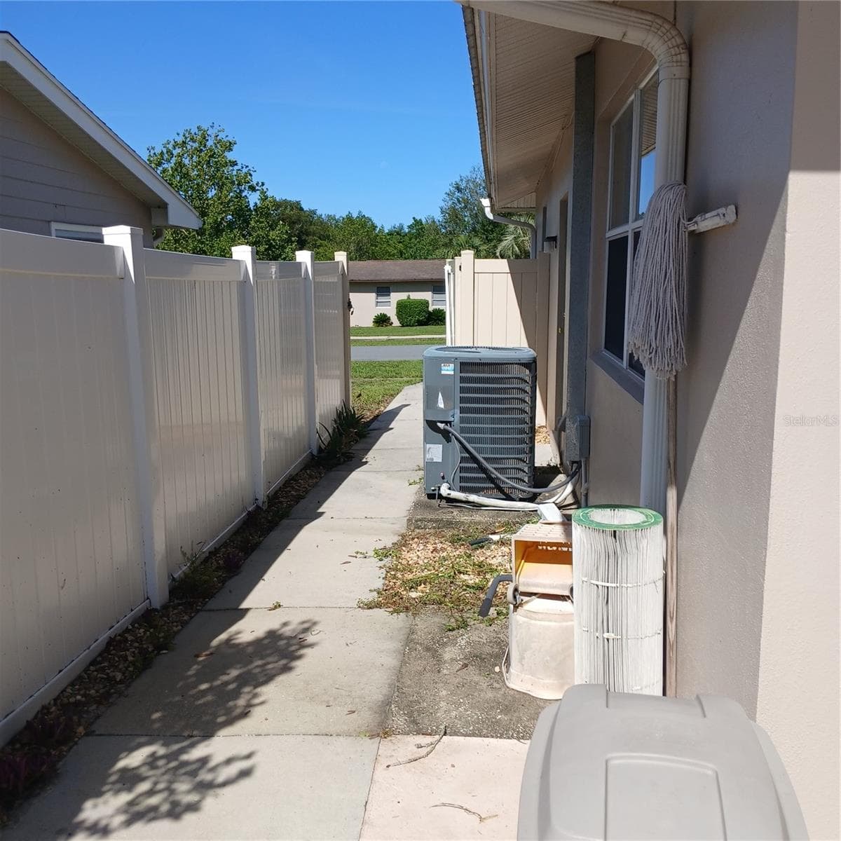 Single Family Residence at 9201 N CARESSA WAY, CITRUS SPRINGS, photo 4 of 58