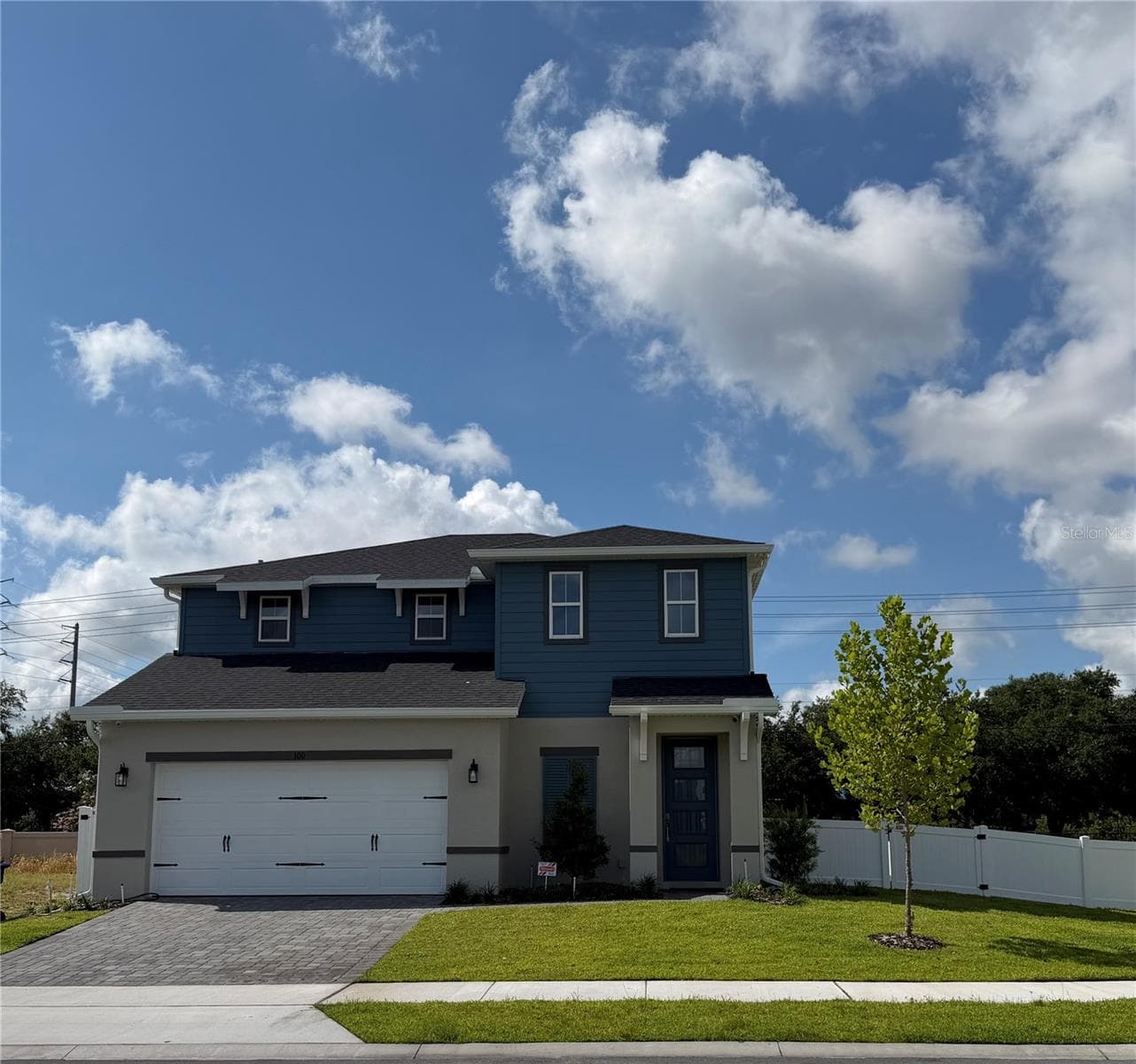 Single Family Residence at 292 ELENA LAVIN CIR, ORLANDO, photo 3 of 12