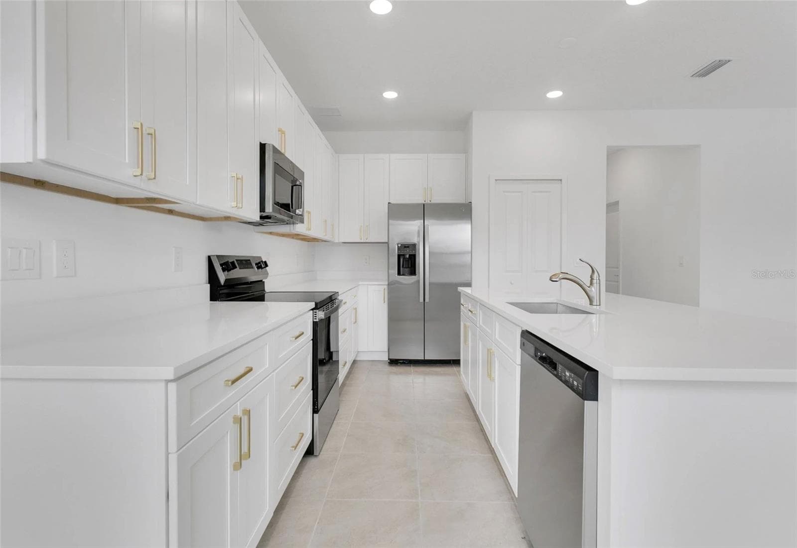 Kitchen - 292 ELENA LAVIN CIR, ORLANDO