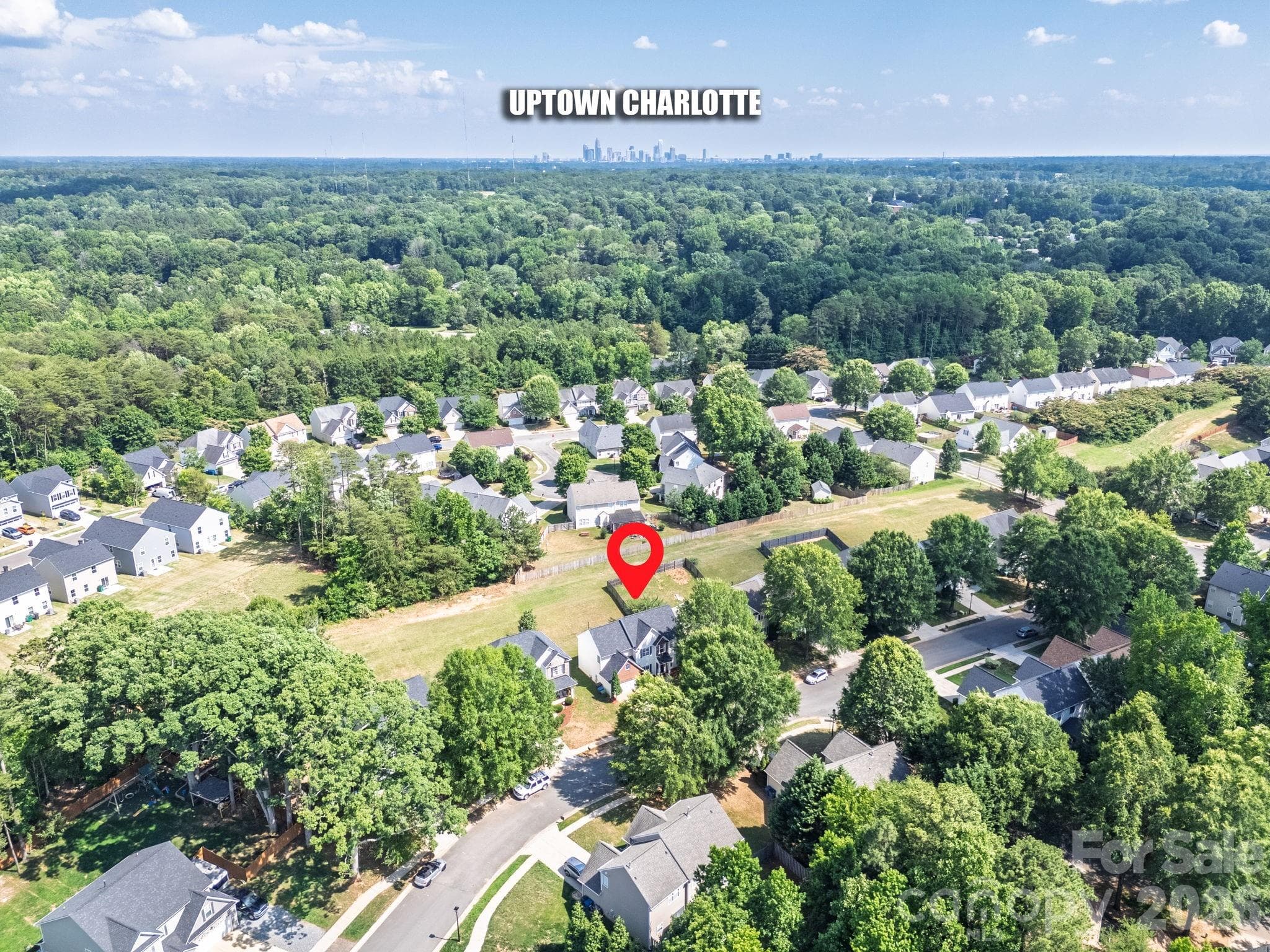 Single Family Residence at 2508 OAKDALE CREEK Lane, Charlotte, photo 9 of 39