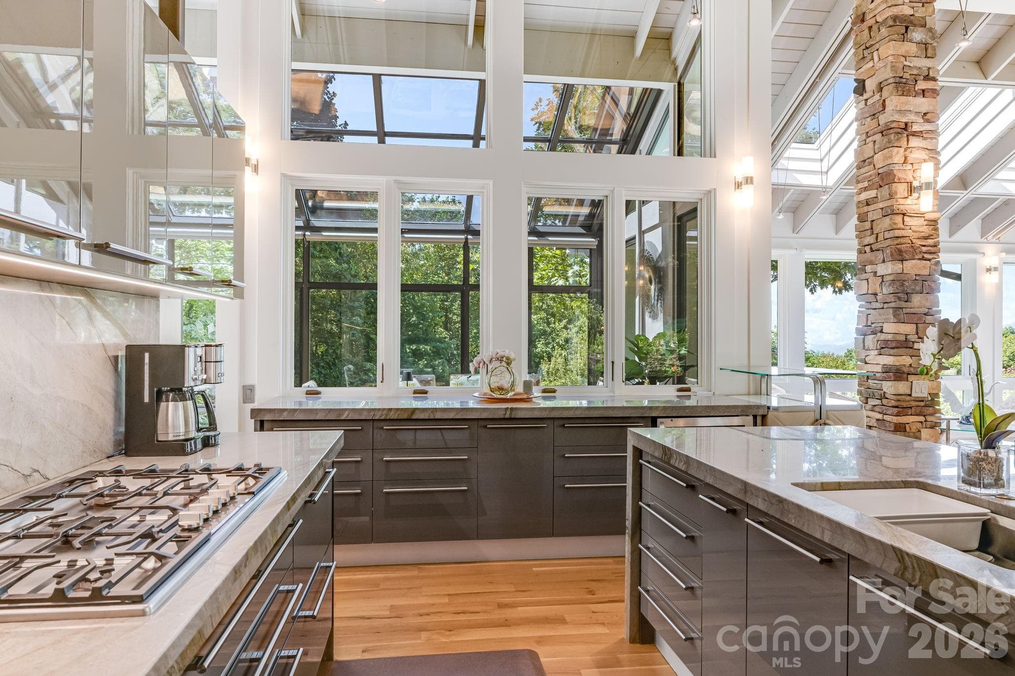 Single Family Residence at Sylva, photo 14 of 48