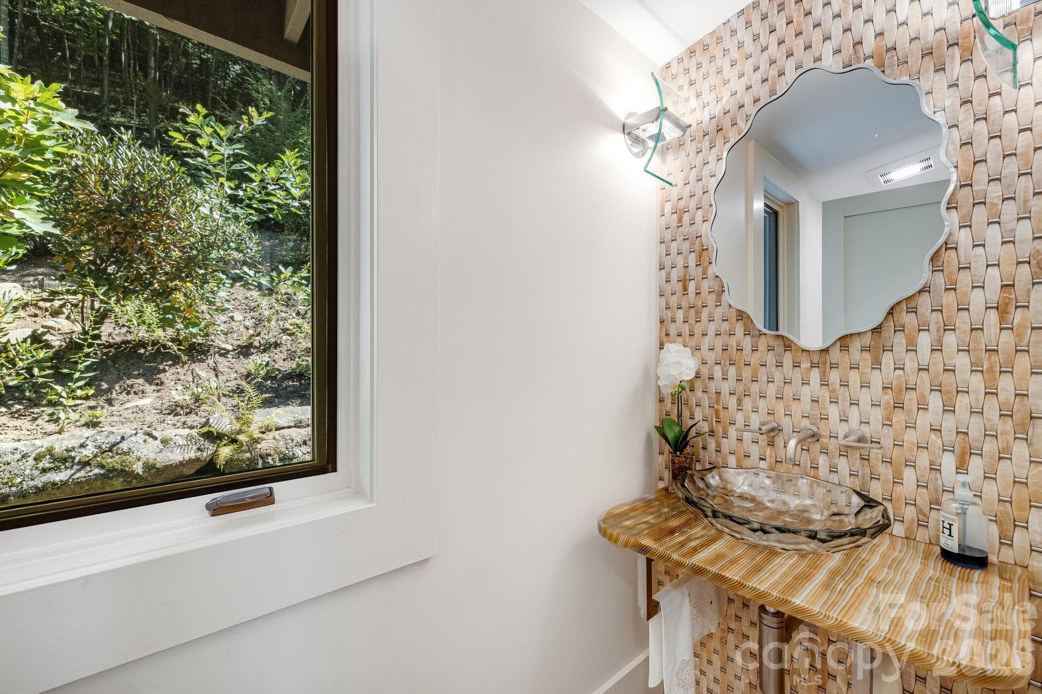 Single Family Residence at Sylva, photo 23 of 48