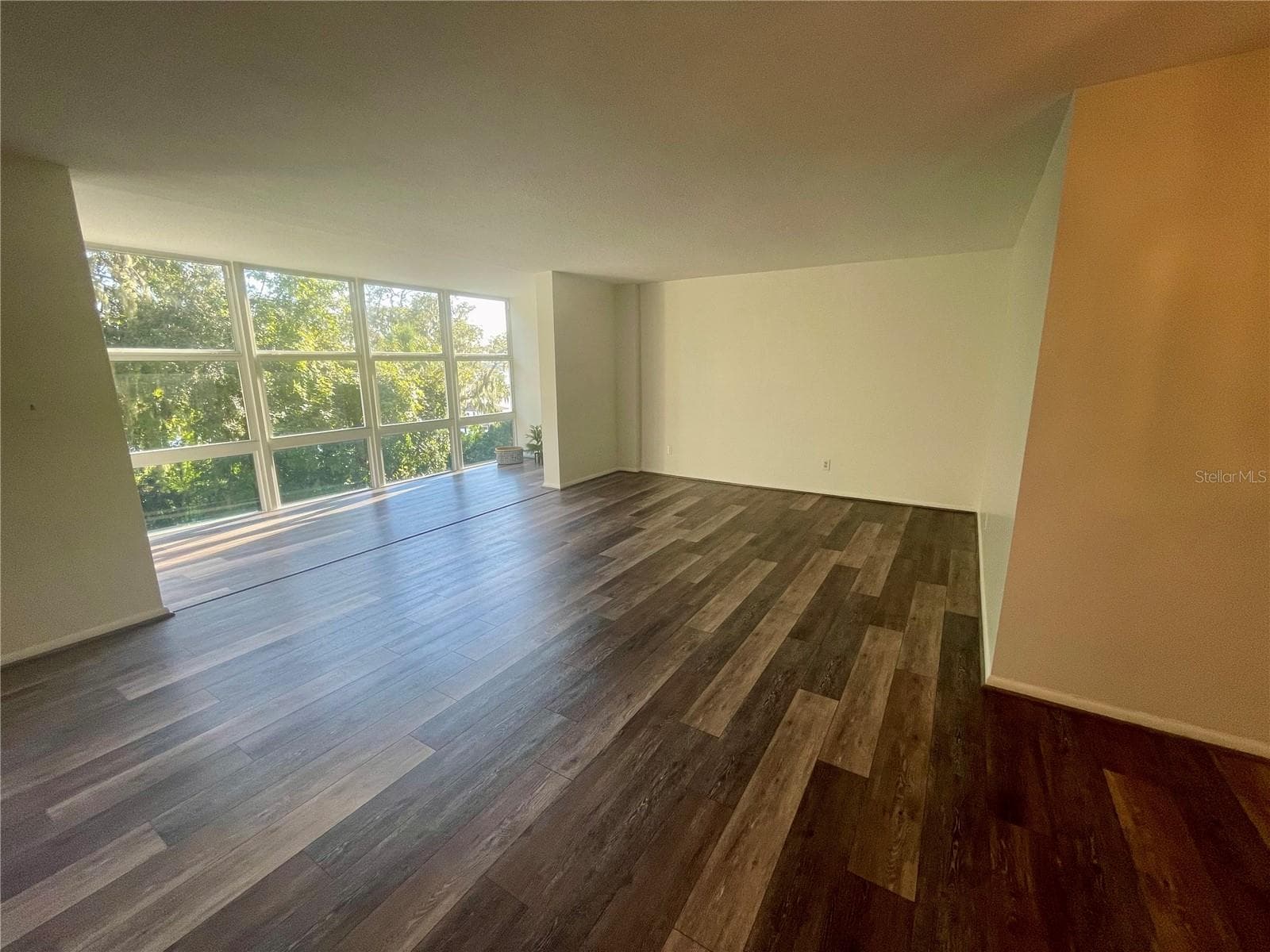 Condominium at 1224 S PENINSULA DR #304, DAYTONA BEACH, photo 11 of 97