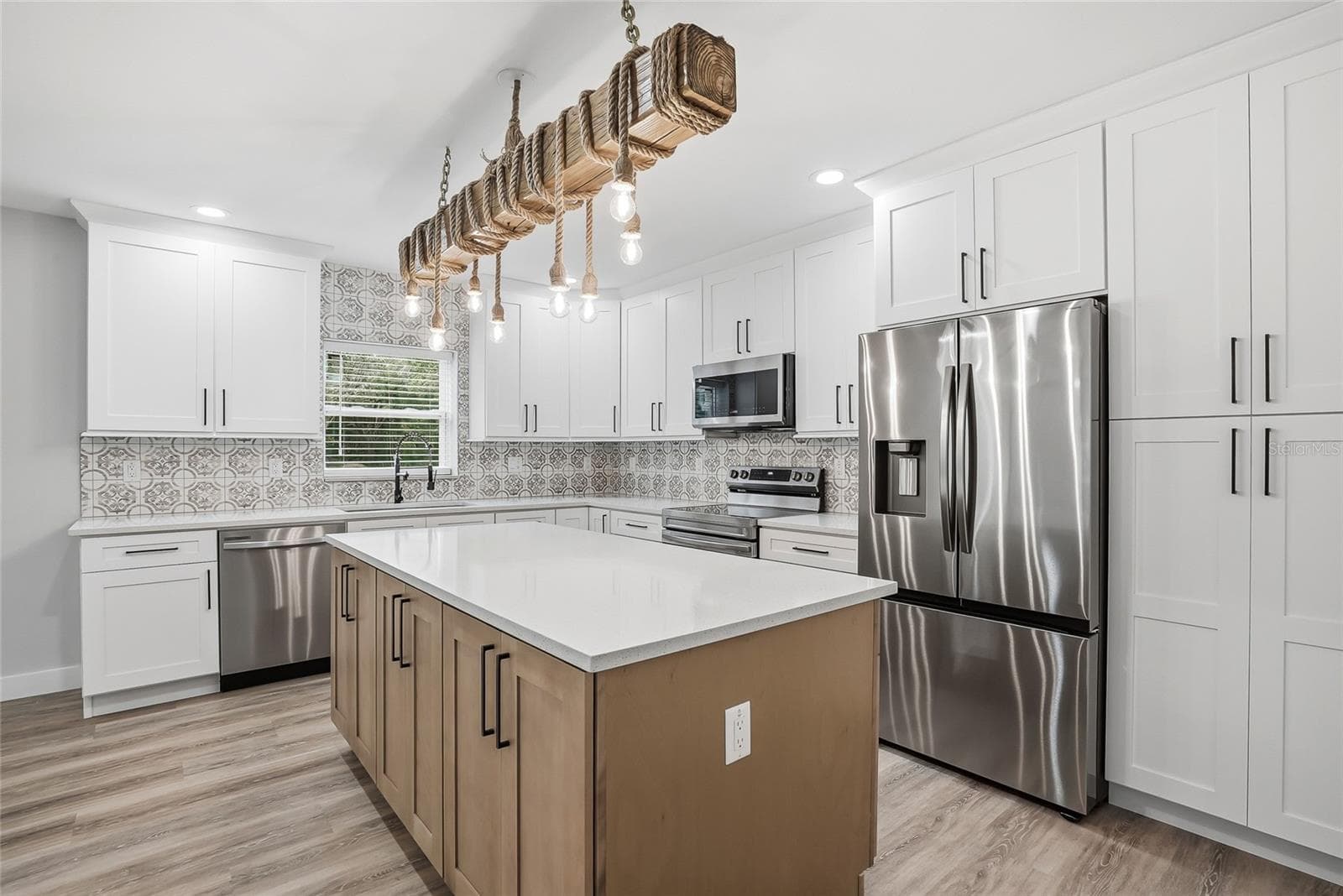 Single Family Residence at 31848 HEDGEROW DR, WESLEY CHAPEL, photo 19 of 72