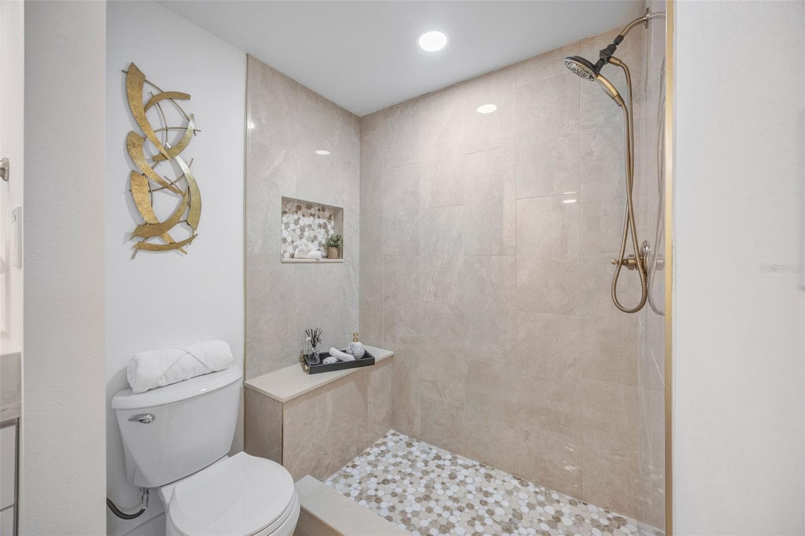 Primary Bath - 22369 SOUTHSHORE DR, LAND O LAKES