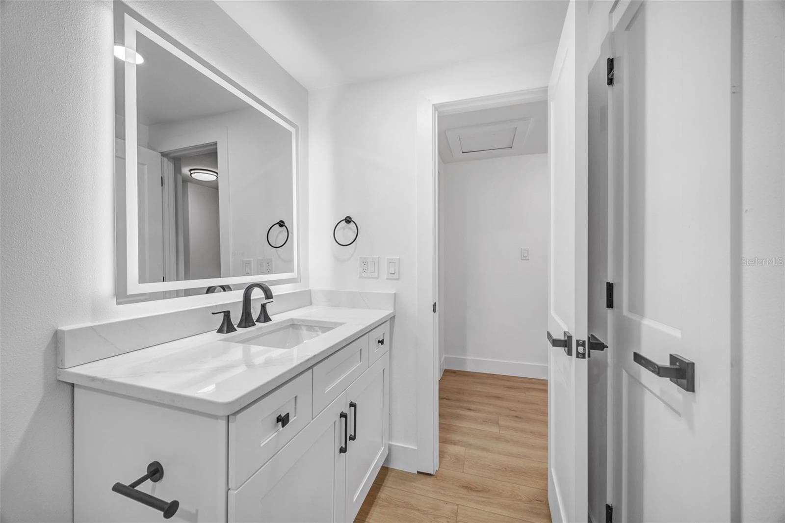 Bathroom 2 - 22369 SOUTHSHORE DR, LAND O LAKES