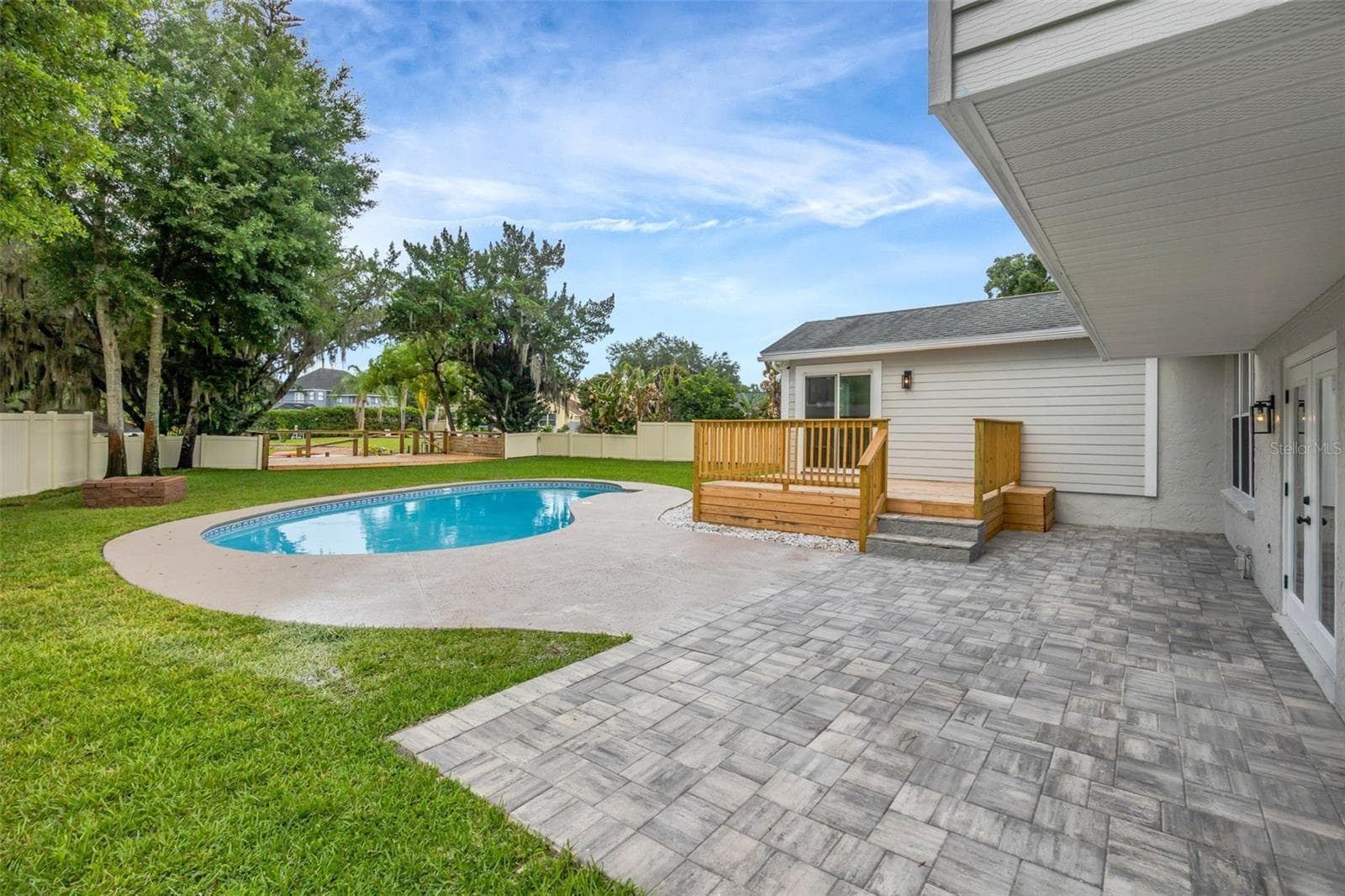 Paved rear Deck - 22369 SOUTHSHORE DR, LAND O LAKES