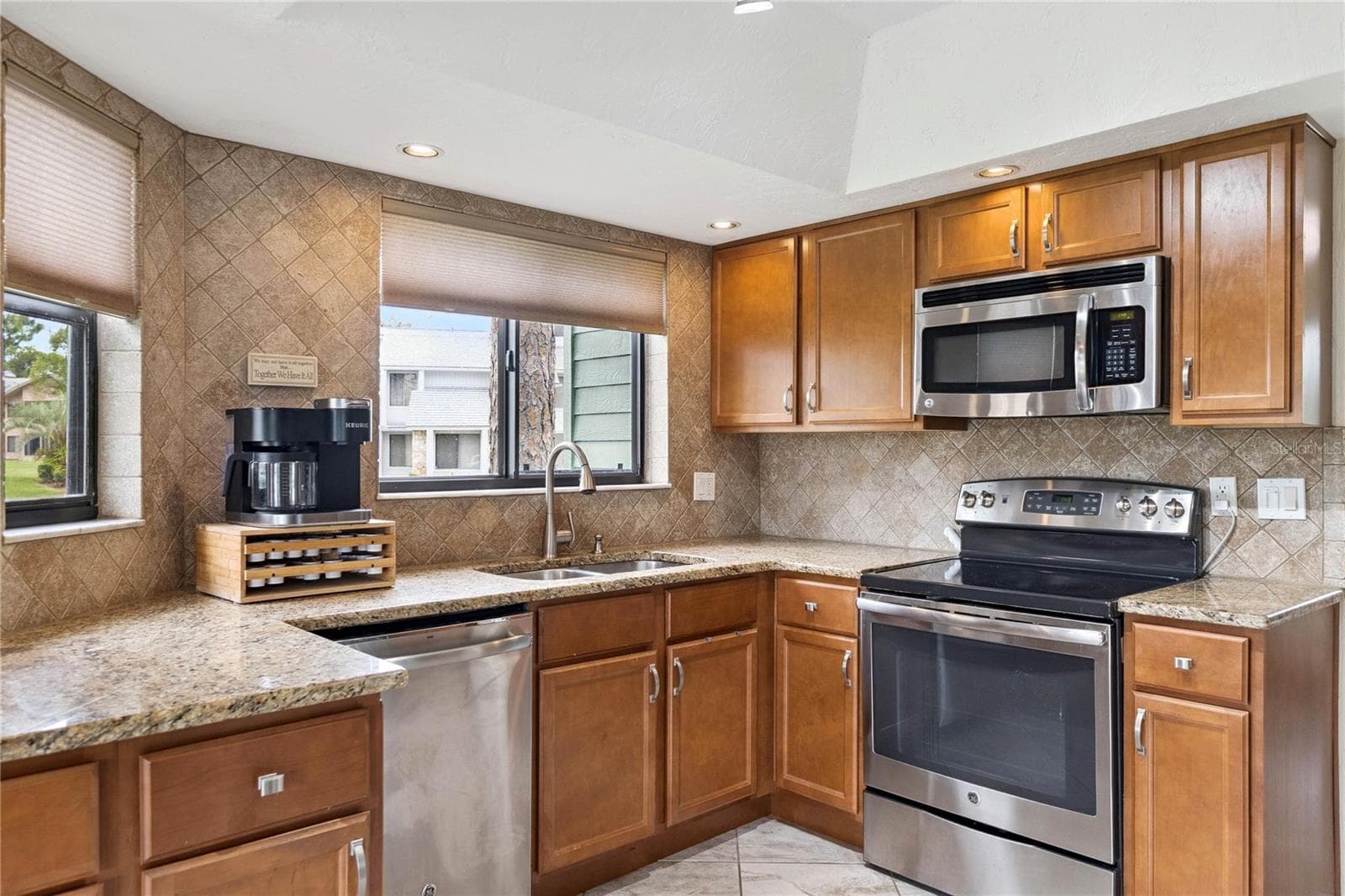 Condominium at 141 GOLDEN EYE DR #B, DAYTONA BEACH, photo 4 of 34