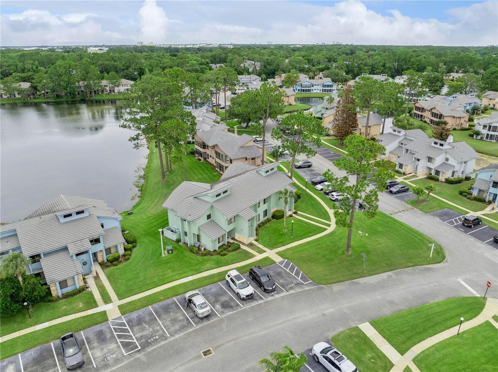 Condominium at 141 GOLDEN EYE DR #B, DAYTONA BEACH, photo 32 of 34