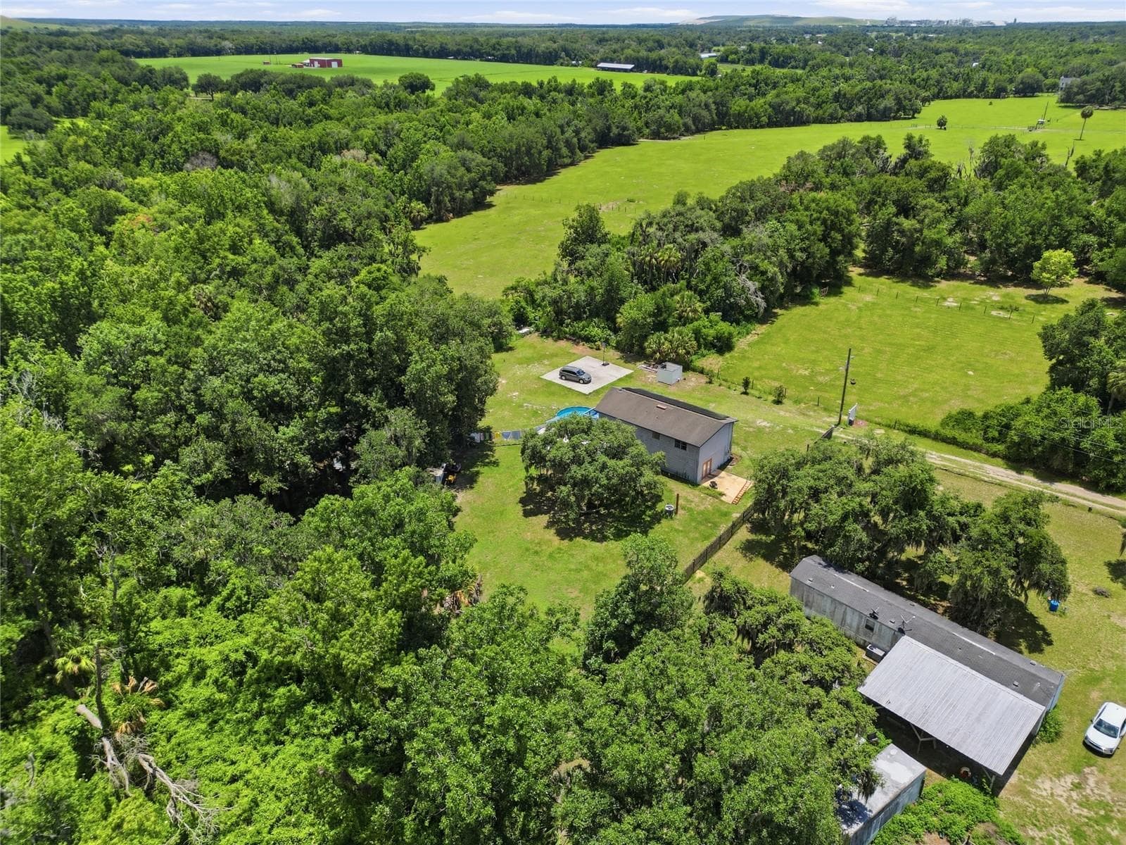 Single Family Residence at 3126 TOOLE RD, LITHIA, photo 62 of 66