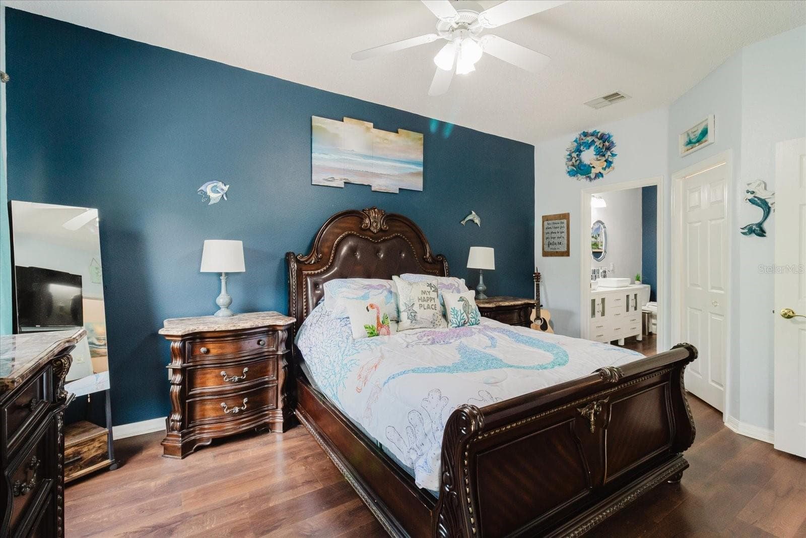 1st Floor Primary Suite with direct access to the screened lanai - 2976 FIELDBROOK PL, CLEARWATER