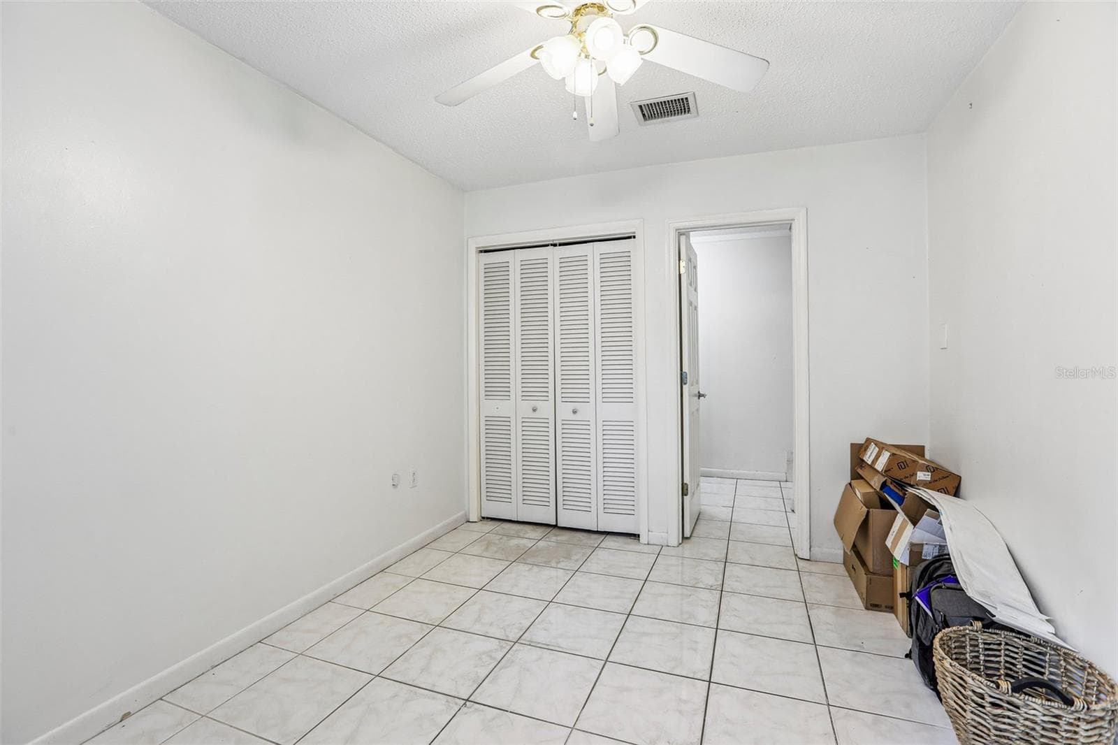 Single Family Residence at 2709 49TH ST N, ST PETERSBURG, photo 21 of 40