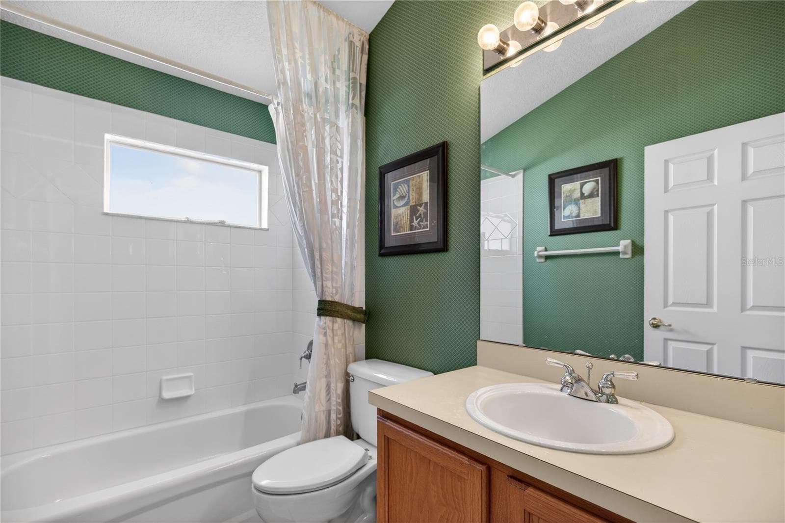 Single Family Residence at 3786 AVON CT, CLERMONT, photo 21 of 61