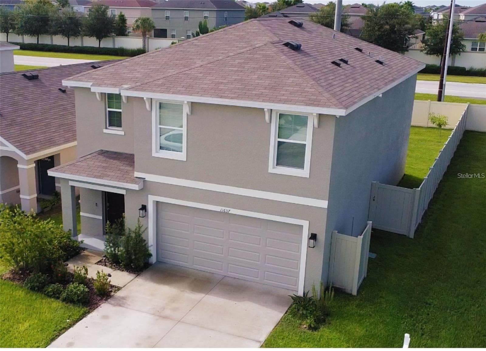 11637 SAW PALMETTO LN