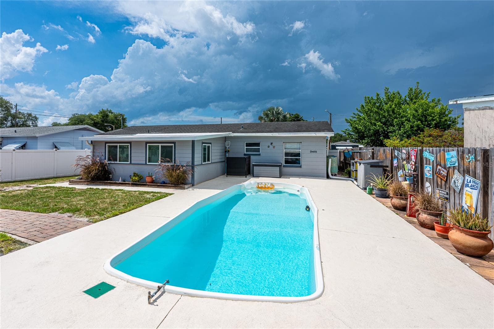 Single Family Residence at 5760 3RD AVE N, ST PETERSBURG, photo 44 of 51