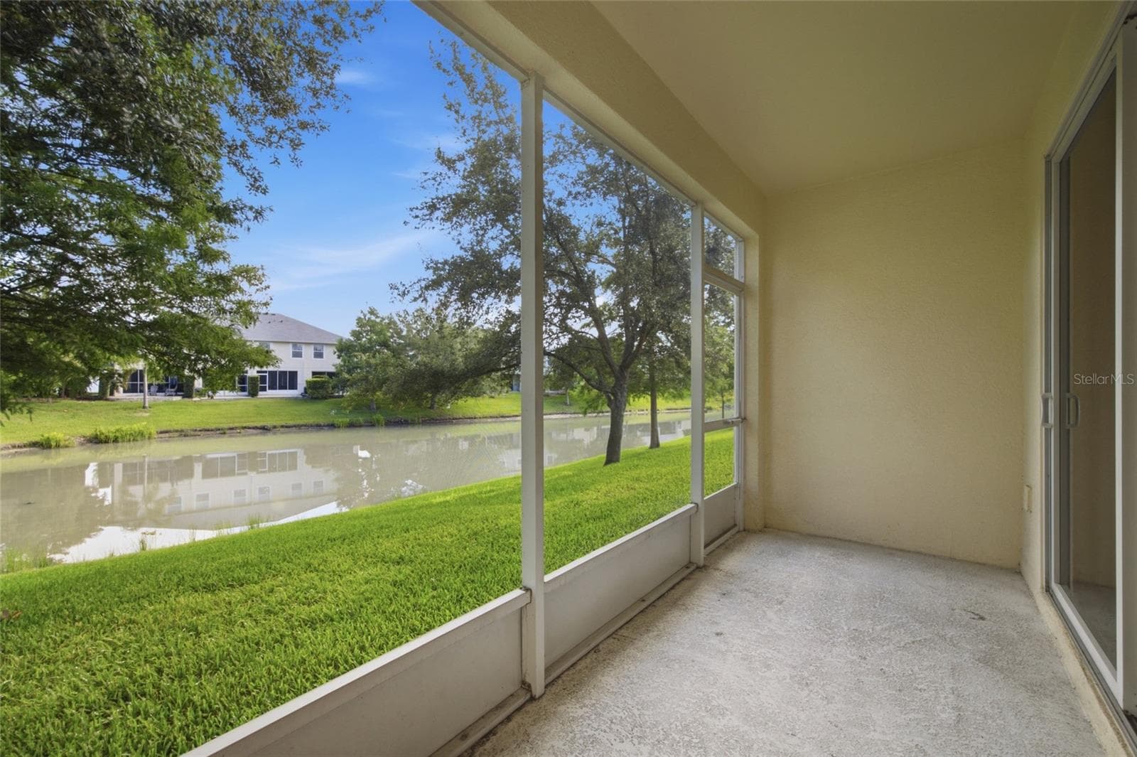 Screen lanai - 485 HARBOR RIDGE DR, PALM HARBOR