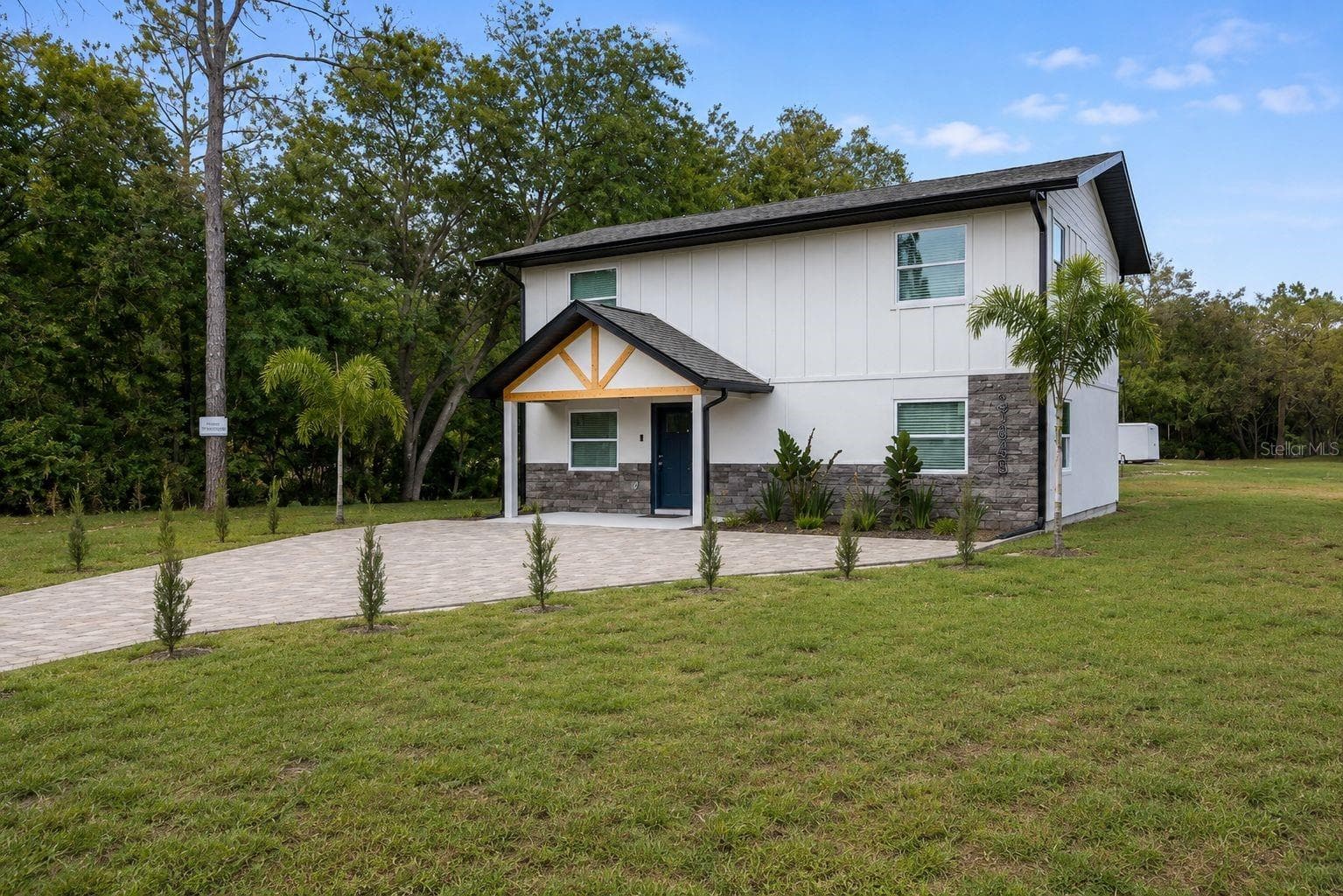 Single Family Residence at 31848 HEDGEROW DR, WESLEY CHAPEL, photo 5 of 72