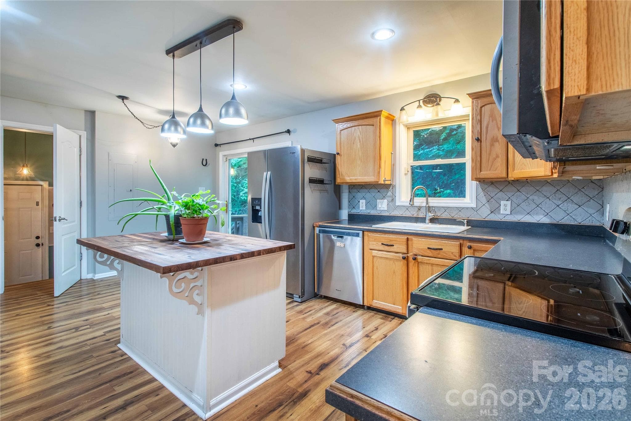 Single Family Residence at 142 Blake Drive, Canton, photo 23 of 50