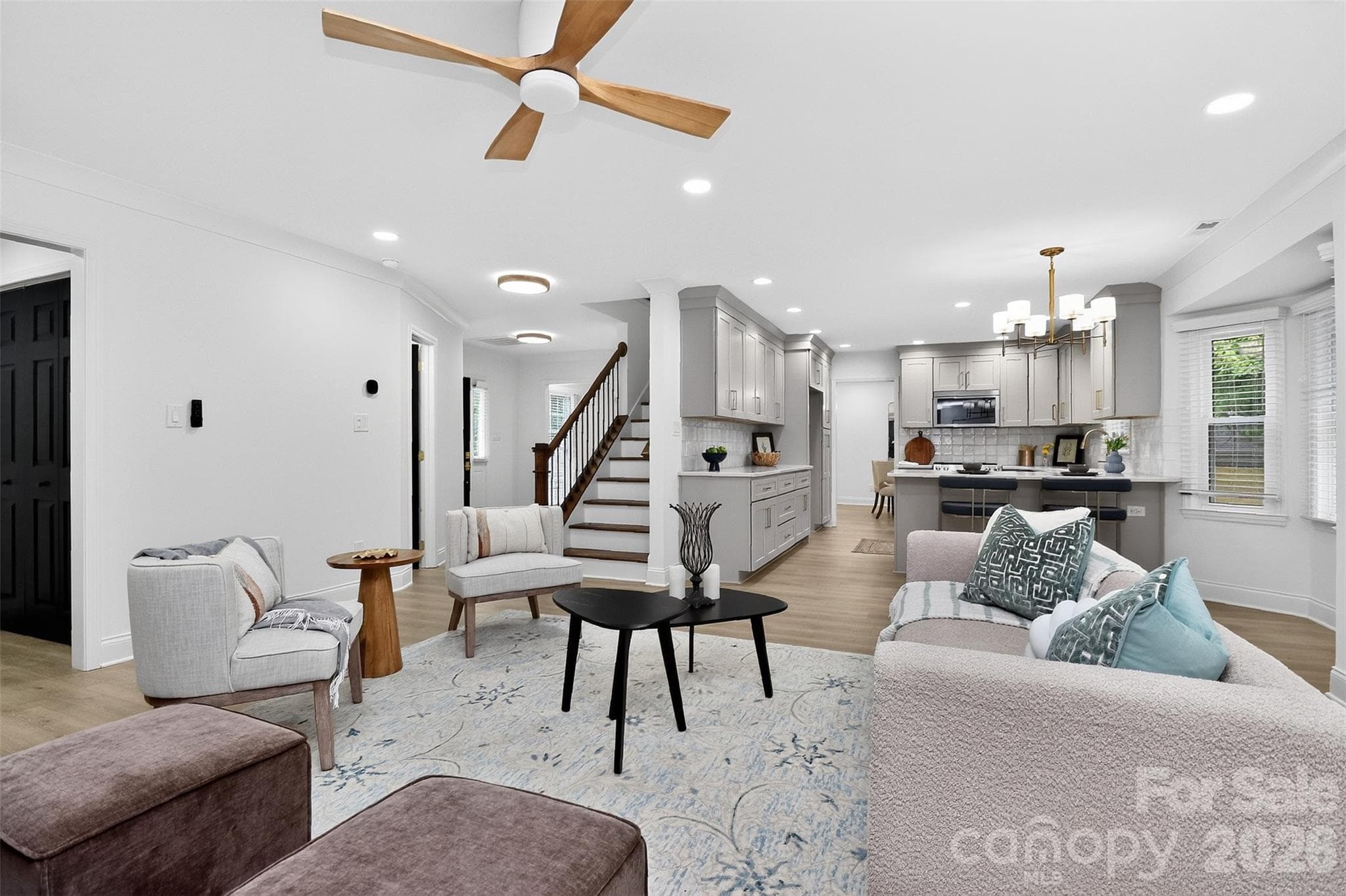 Single Family Residence at Charlotte, photo 19 of 48