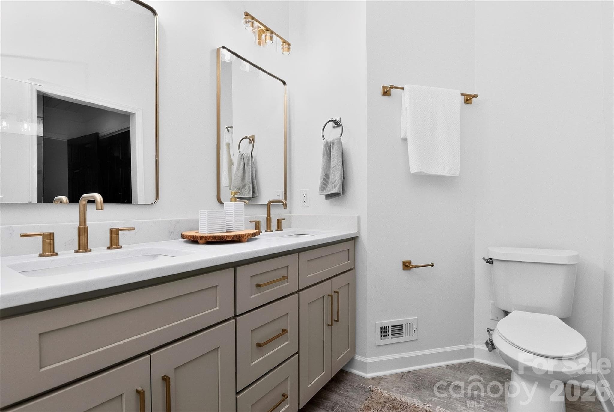 Single Family Residence at Charlotte, photo 25 of 48
