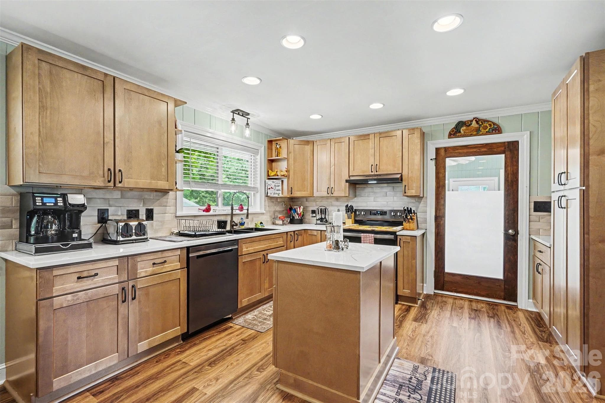 Single Family Residence at Concord, photo 8 of 31