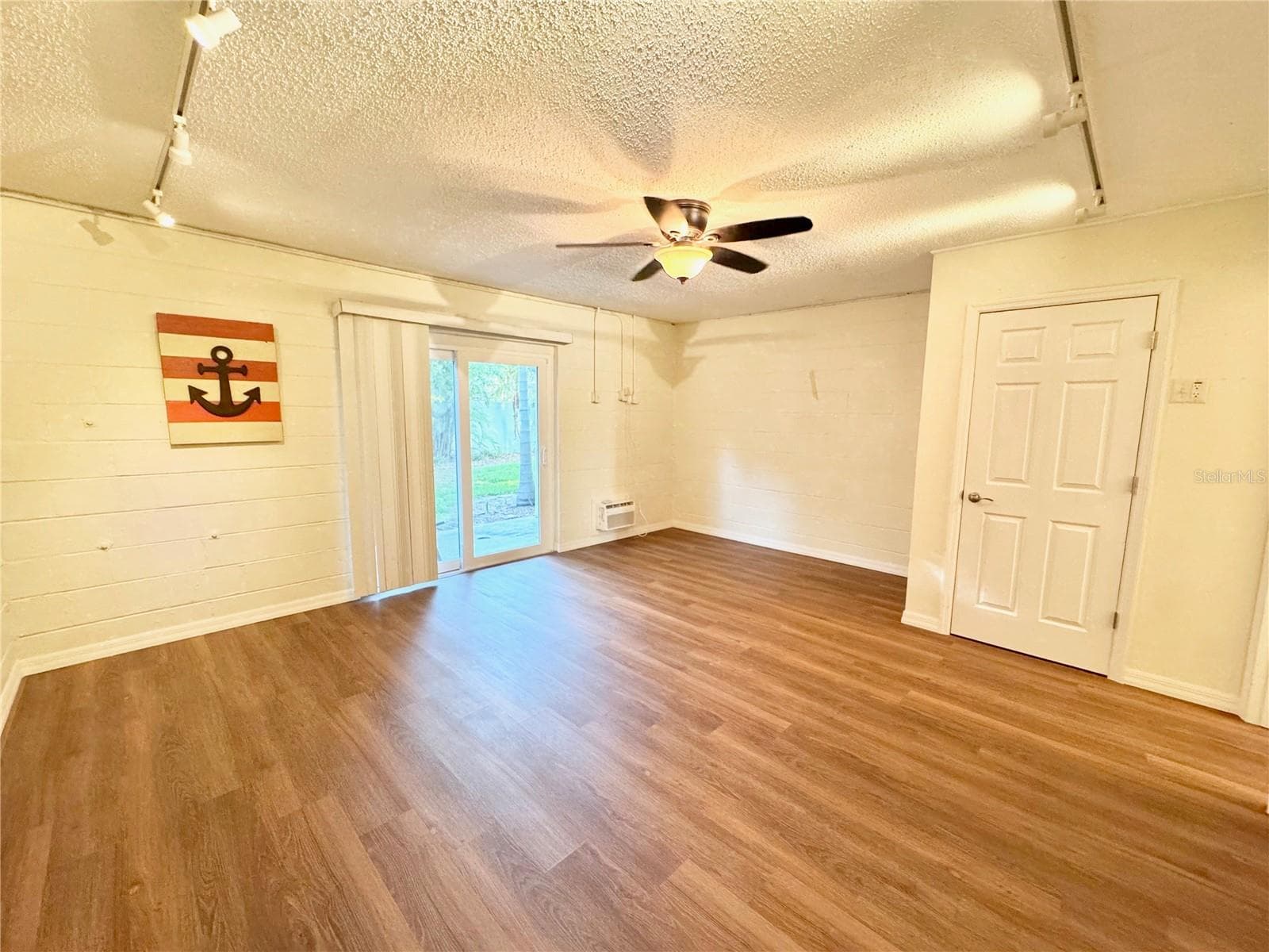 Townhouse at 603 GARLAND CIR, INDIAN ROCKS BEACH, photo 28 of 43