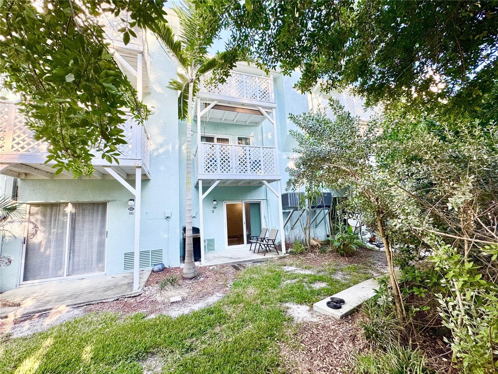 Townhouse at 603 GARLAND CIR, INDIAN ROCKS BEACH, photo 34 of 43