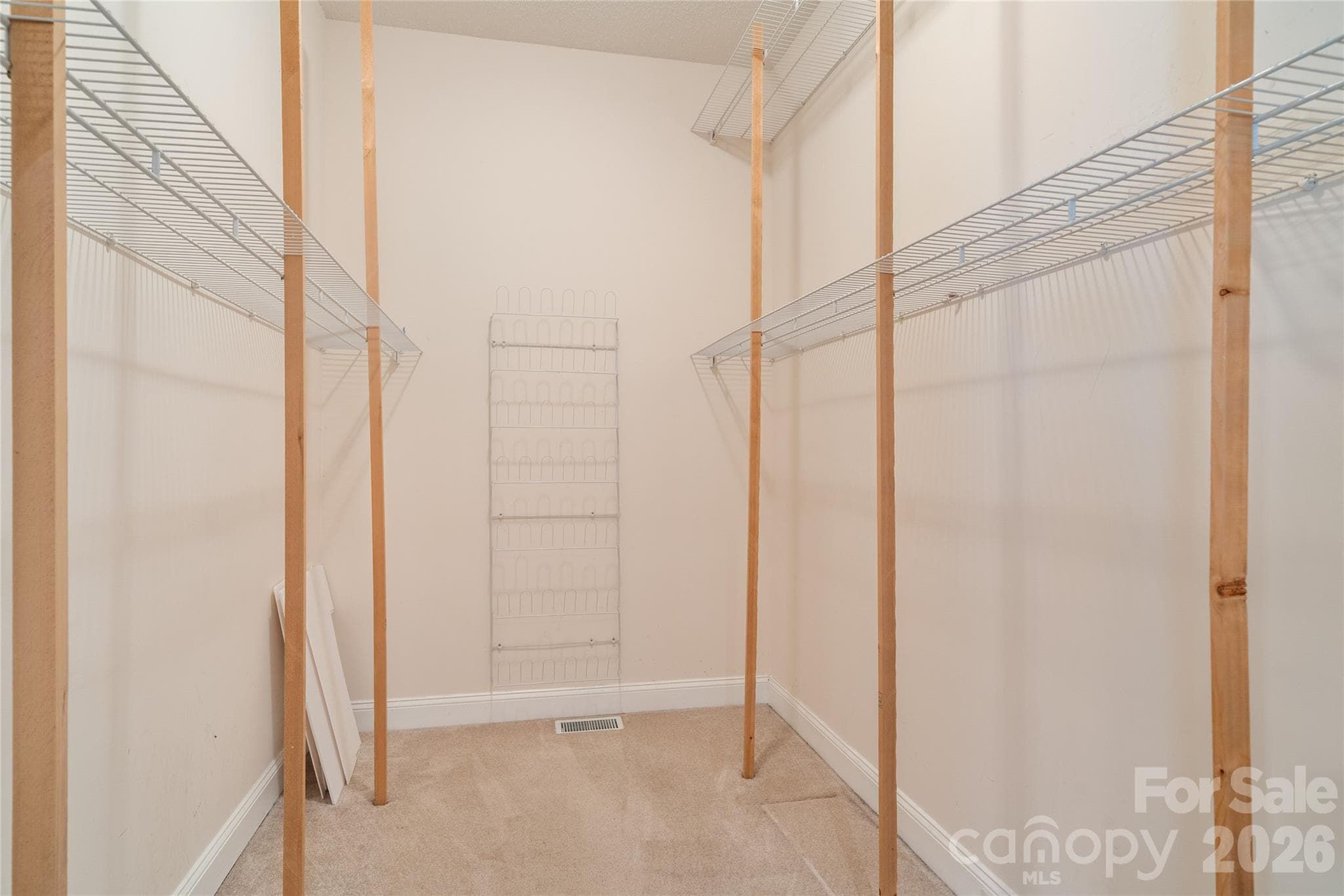 Walk in closet main level - 136 Rumbling Bald Road, Lake Lure